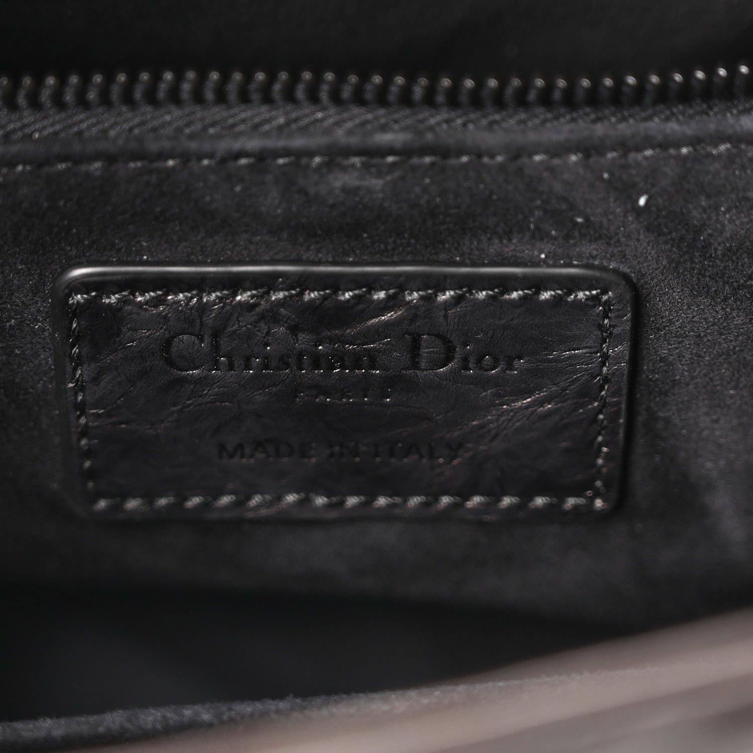 Crinkled Calfskin Cannage Medium Lady D1OR Black