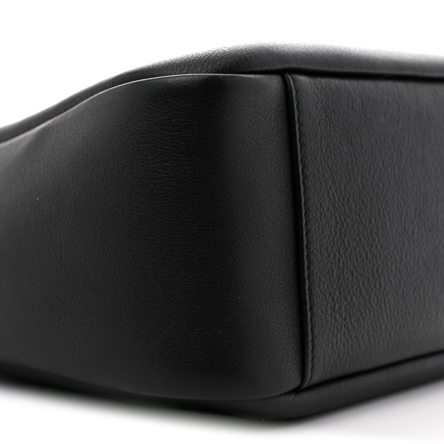 Smooth Calfskin Small Le 5 A 7 Soft Hobo  Black