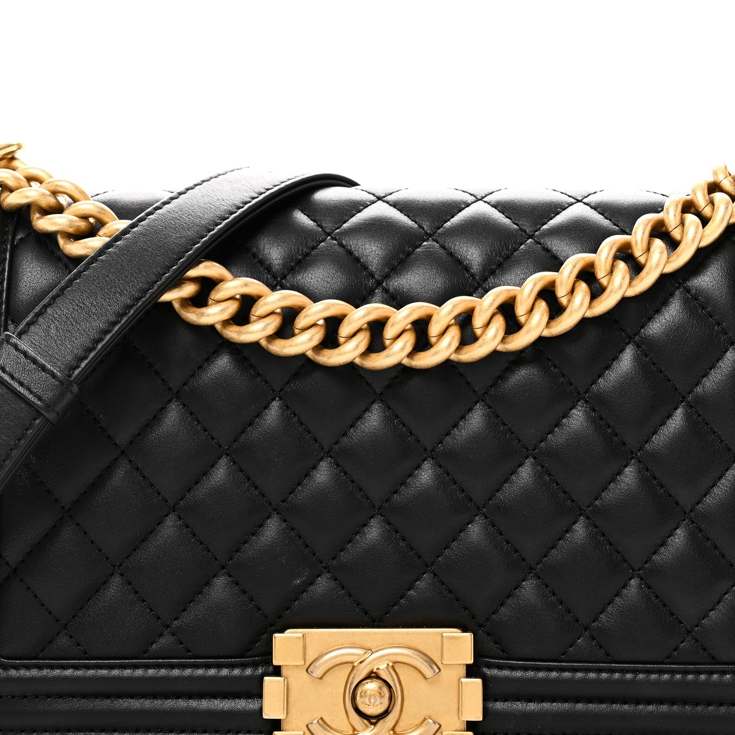 Lambskin Quilted Medium Boy Flap Black