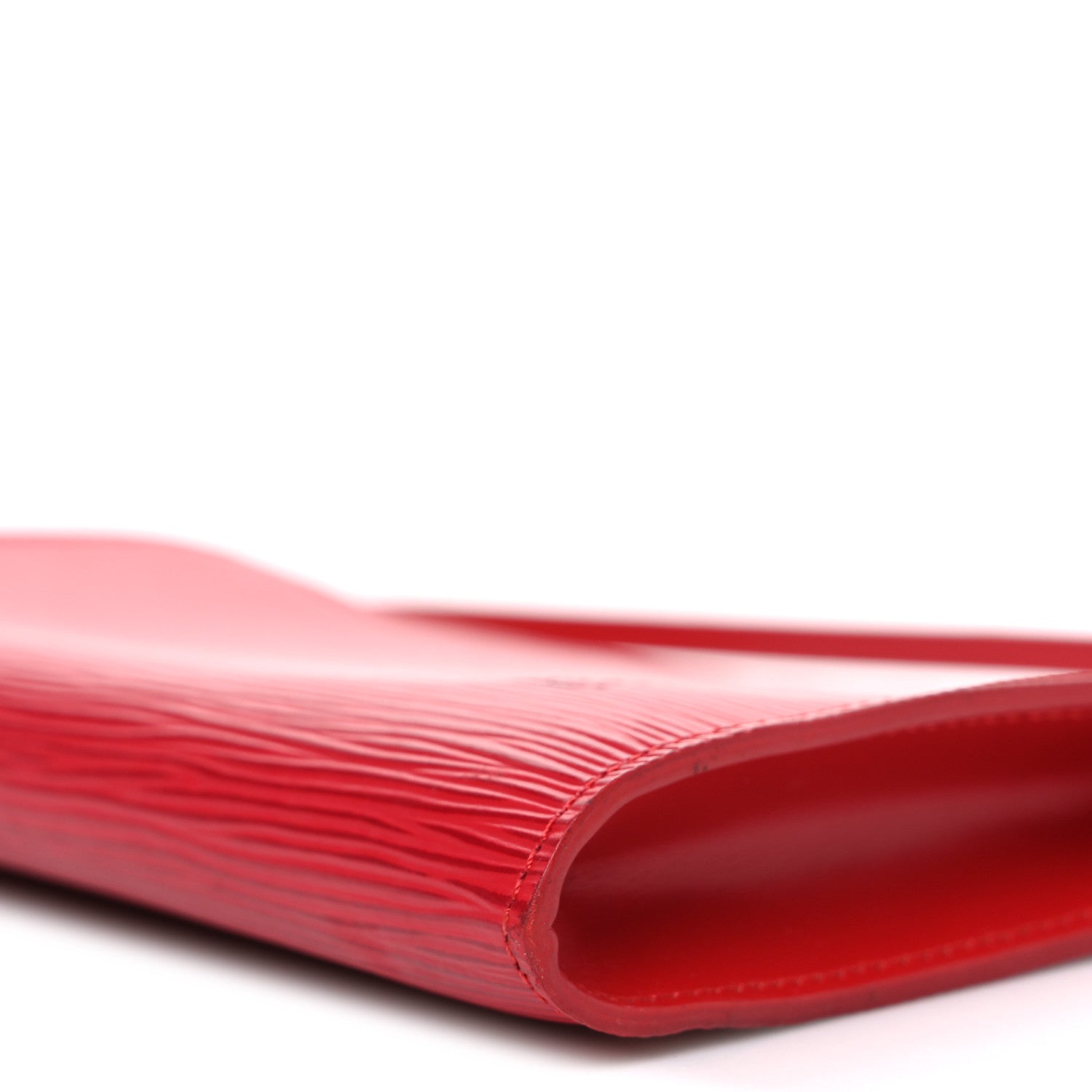 Epi Pochette Accessories 24 Castillan Red