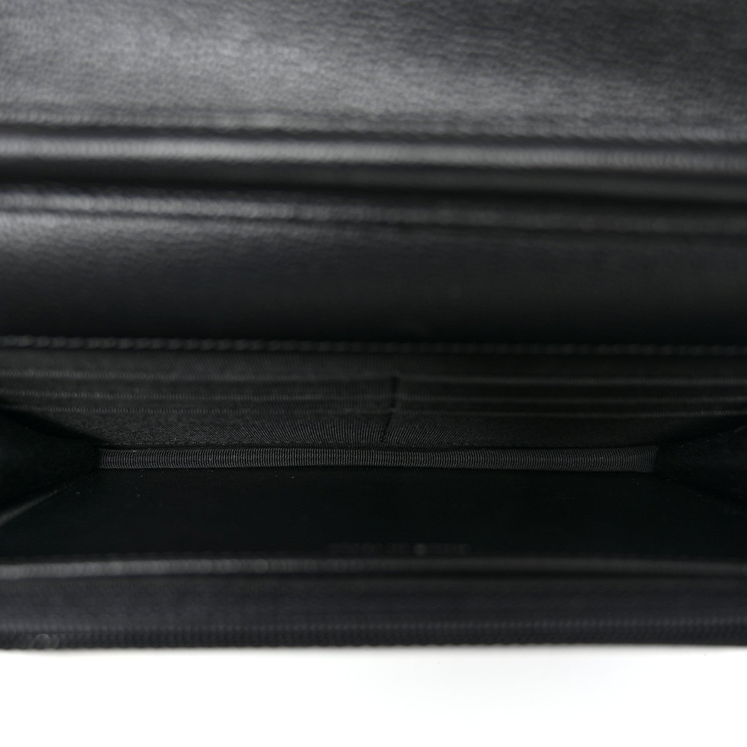 Grained Calfskin Quilted CC Box Wallet On Chain WOC Black