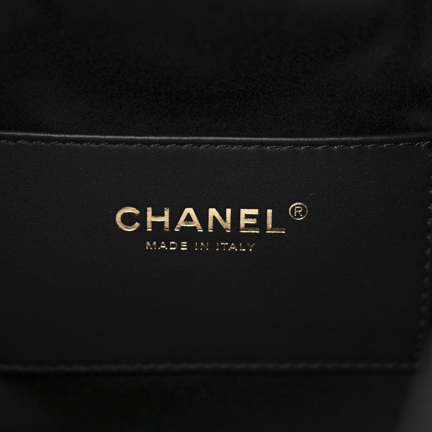 Suede Quilted Small CHNL 25 Handbag Black