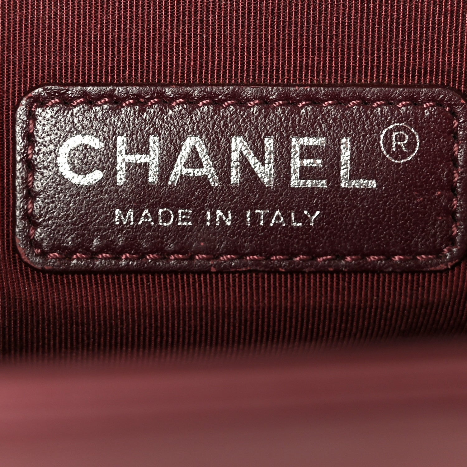 Velvet Tweed Quilted Medium Boy Flap Burgundy