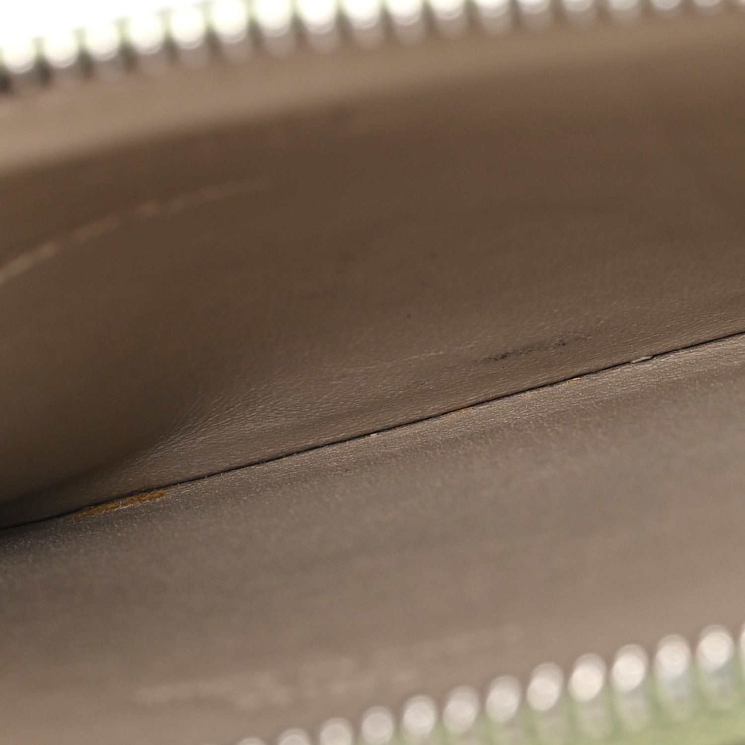 Soft Grained Calfskin Coin Card Holder Rosemary Tan