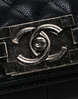 Caviar Quilted New Medium Boy Flap Black