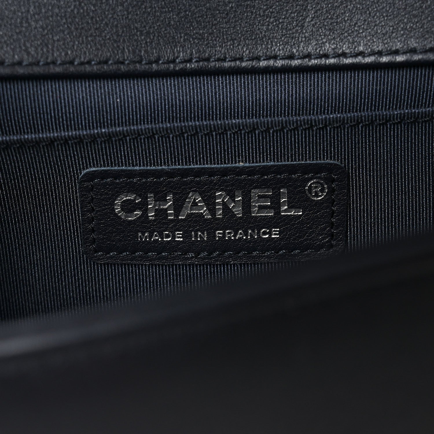 Lambskin Chevron Quilted Medium Boy Flap Black
