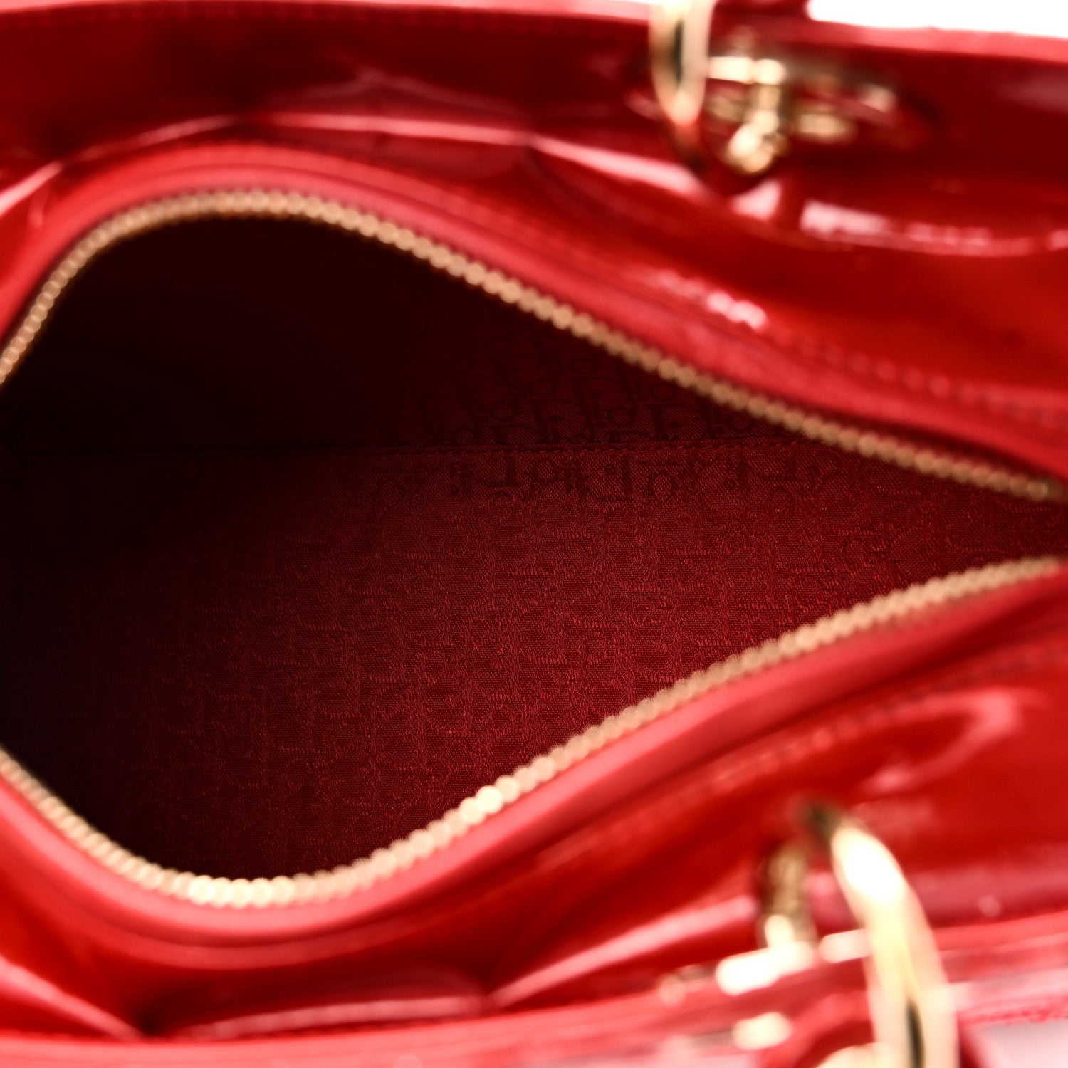Patent Cannage Stitched Medium Lady D1OR Red