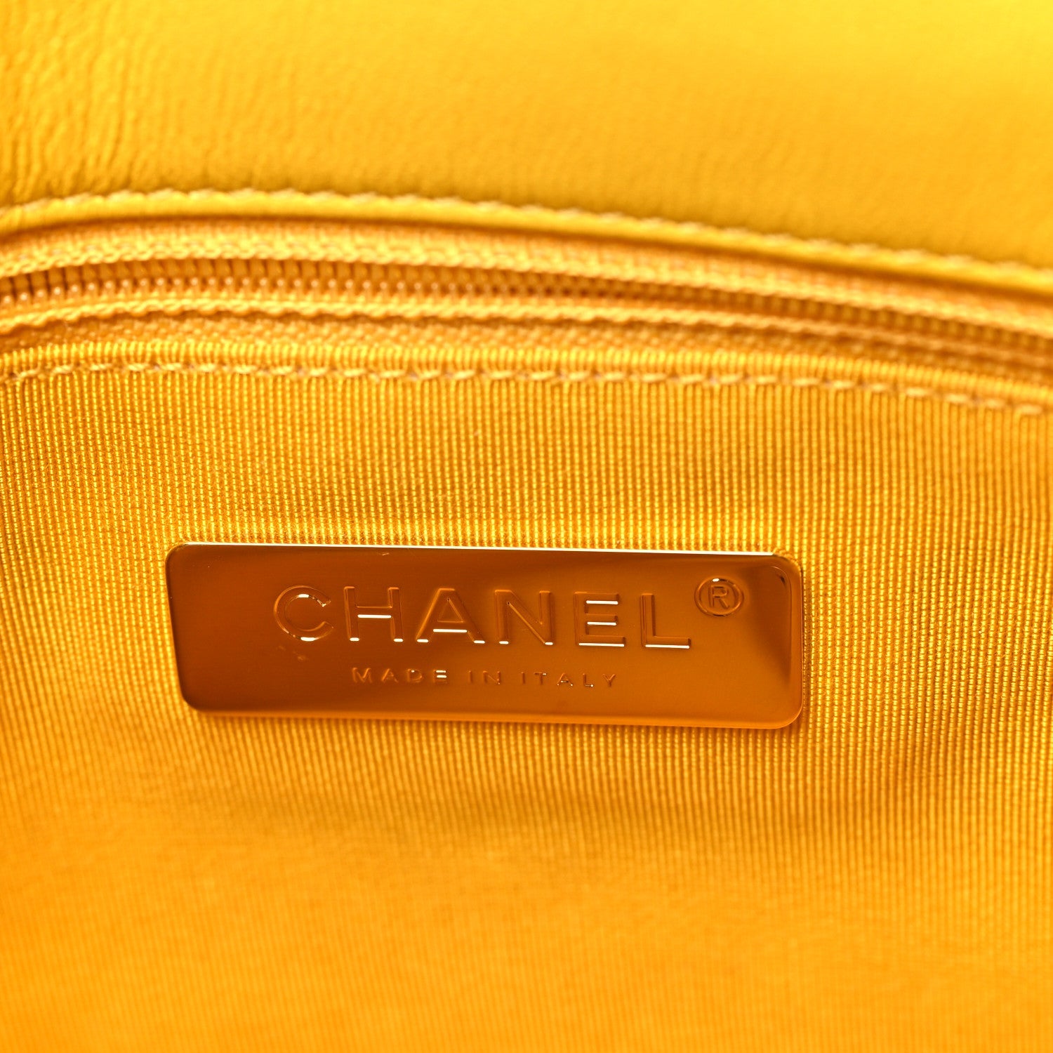 Shiny Goatskin Quilted Medium CHNL 19 Flap Yellow
