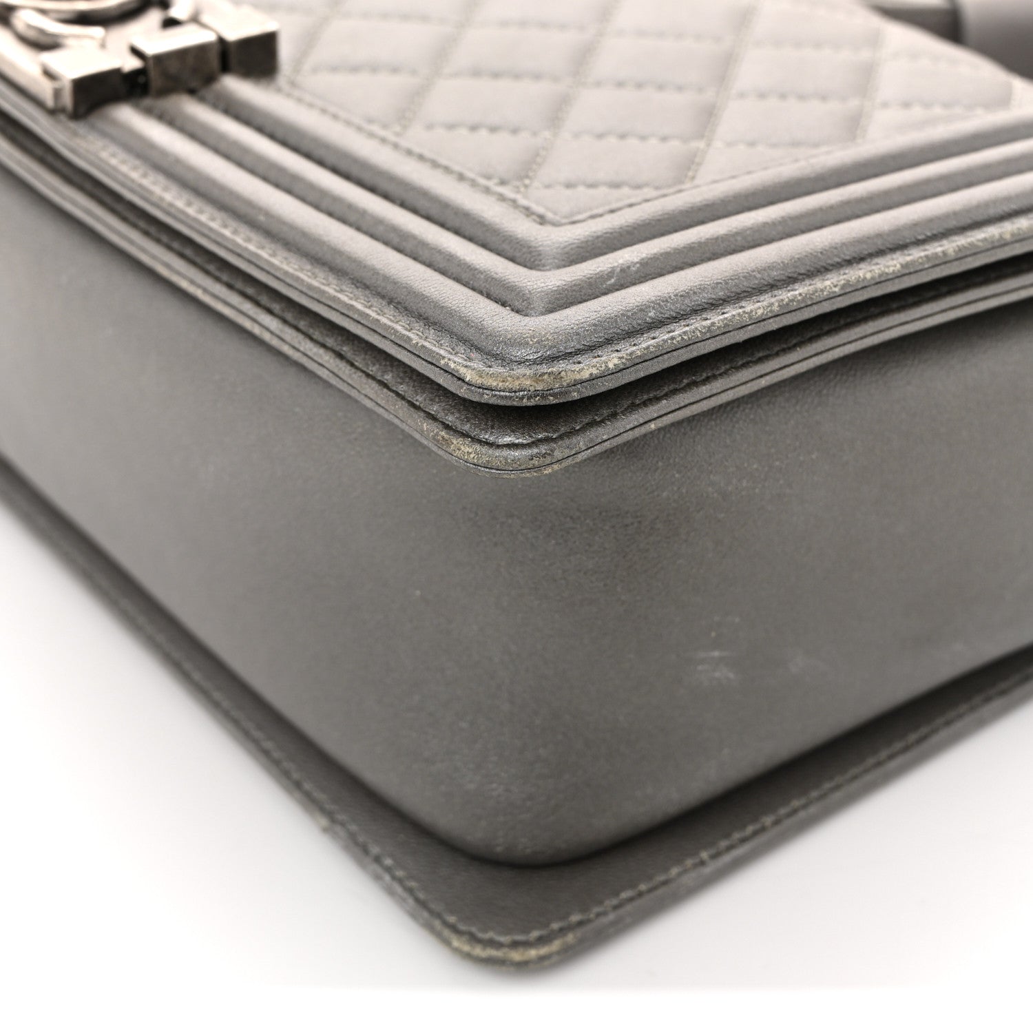 Metallic Lambskin Stingray Quilted Medium Boy Flap Silver