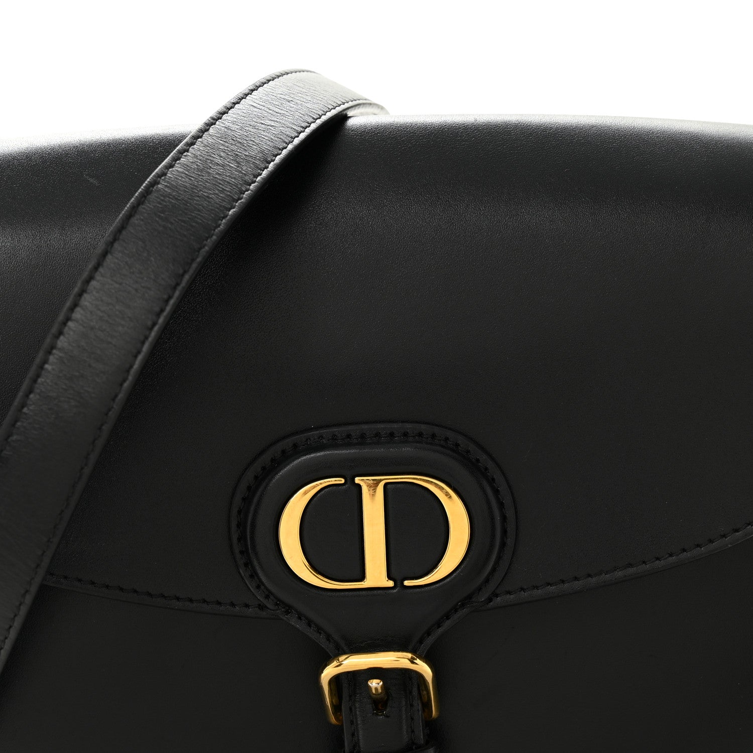 Box Calfskin Medium Bobby Flap Black