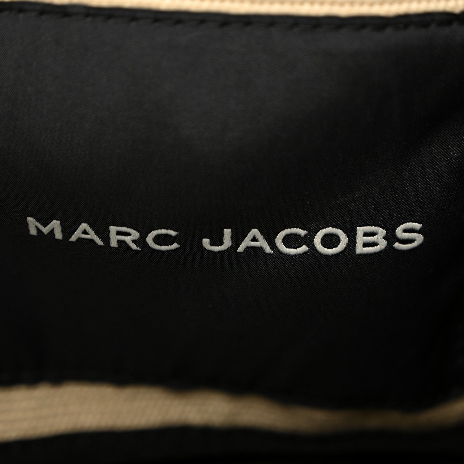 Jacquard Medium The Traveler Tote Bag Warm Sand