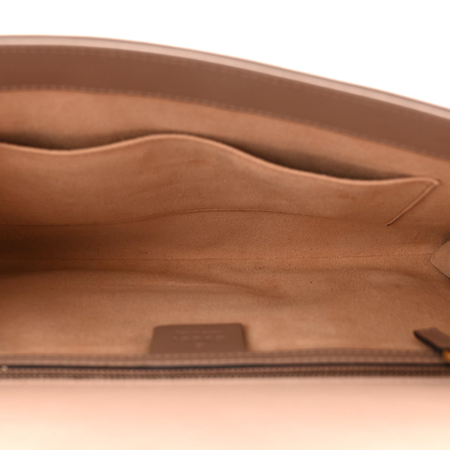 Calfskin Matelasse GG Marmont Clutch Porcelain Rose