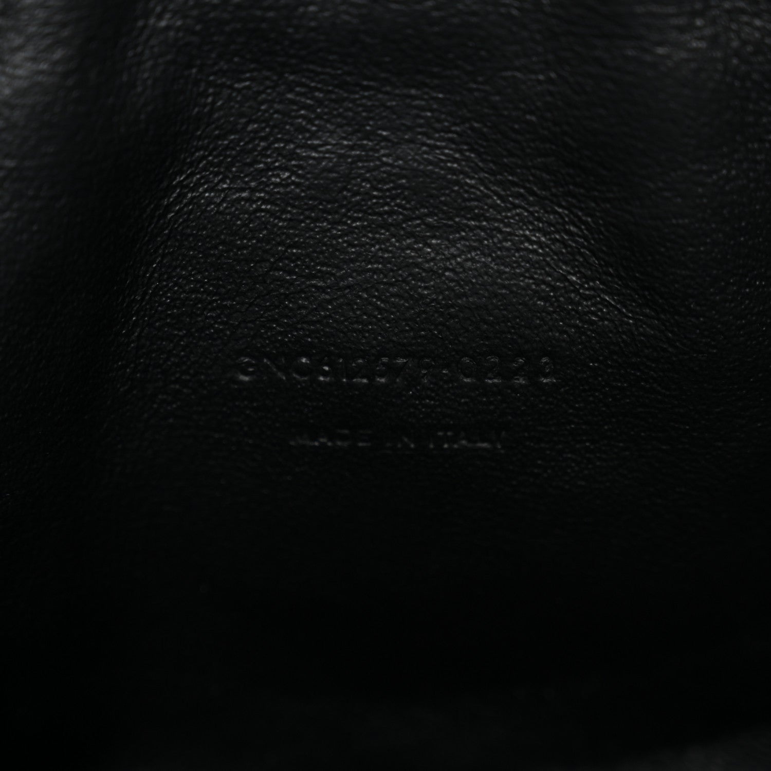 Grain De Poudre Matelasse Monochrome Monogram Mini Lou Camera Bag Black