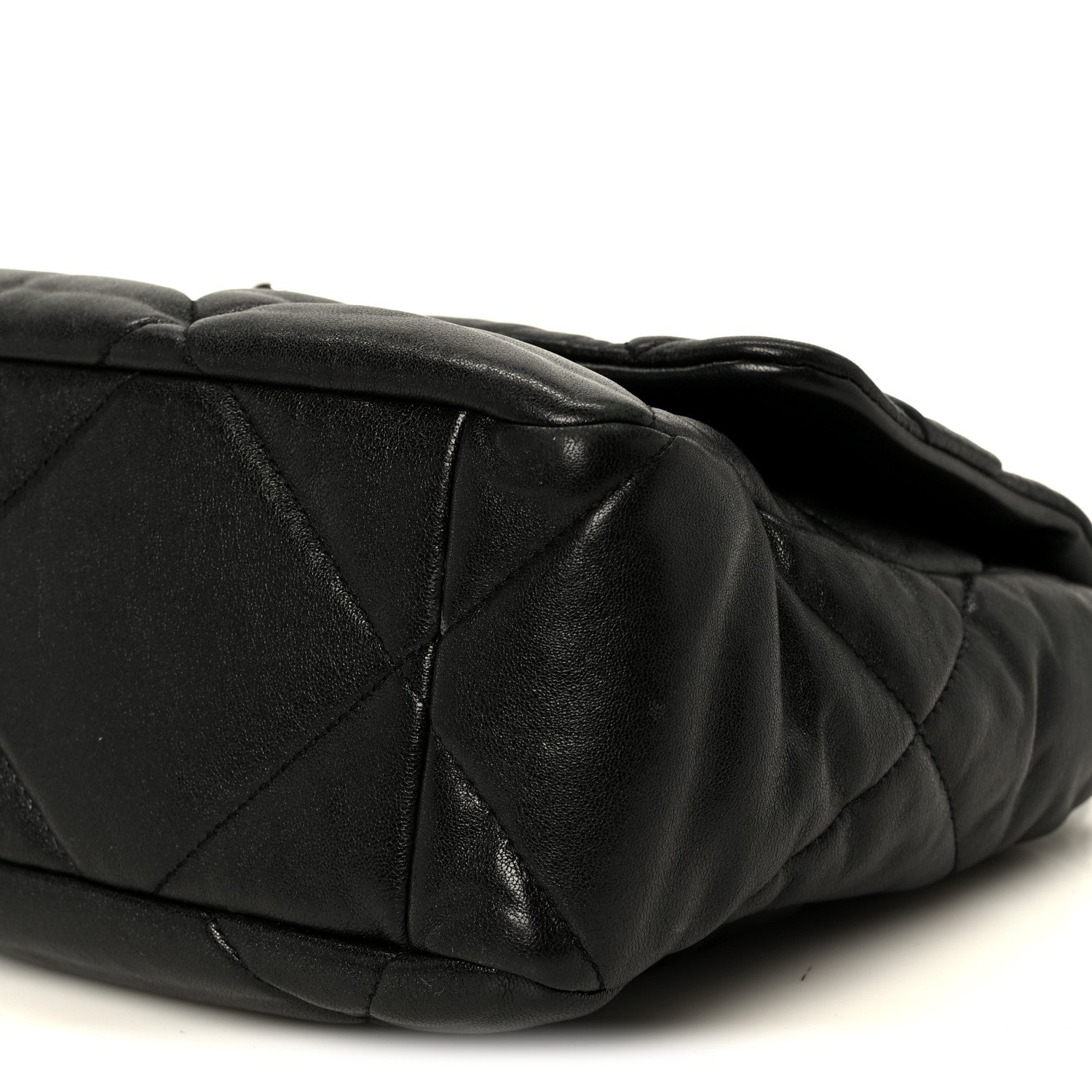Goatskin Quilted Large CHNL 19 Flap Black