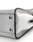 Cuoio Romano Lux Selleria Mini Peekaboo Iconic Satchel Argento