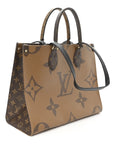 Reverse Monogram Giant Onthego MM