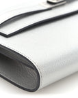 Metallic Chevre Chamkilight Kelly Wallet To Go Argent
