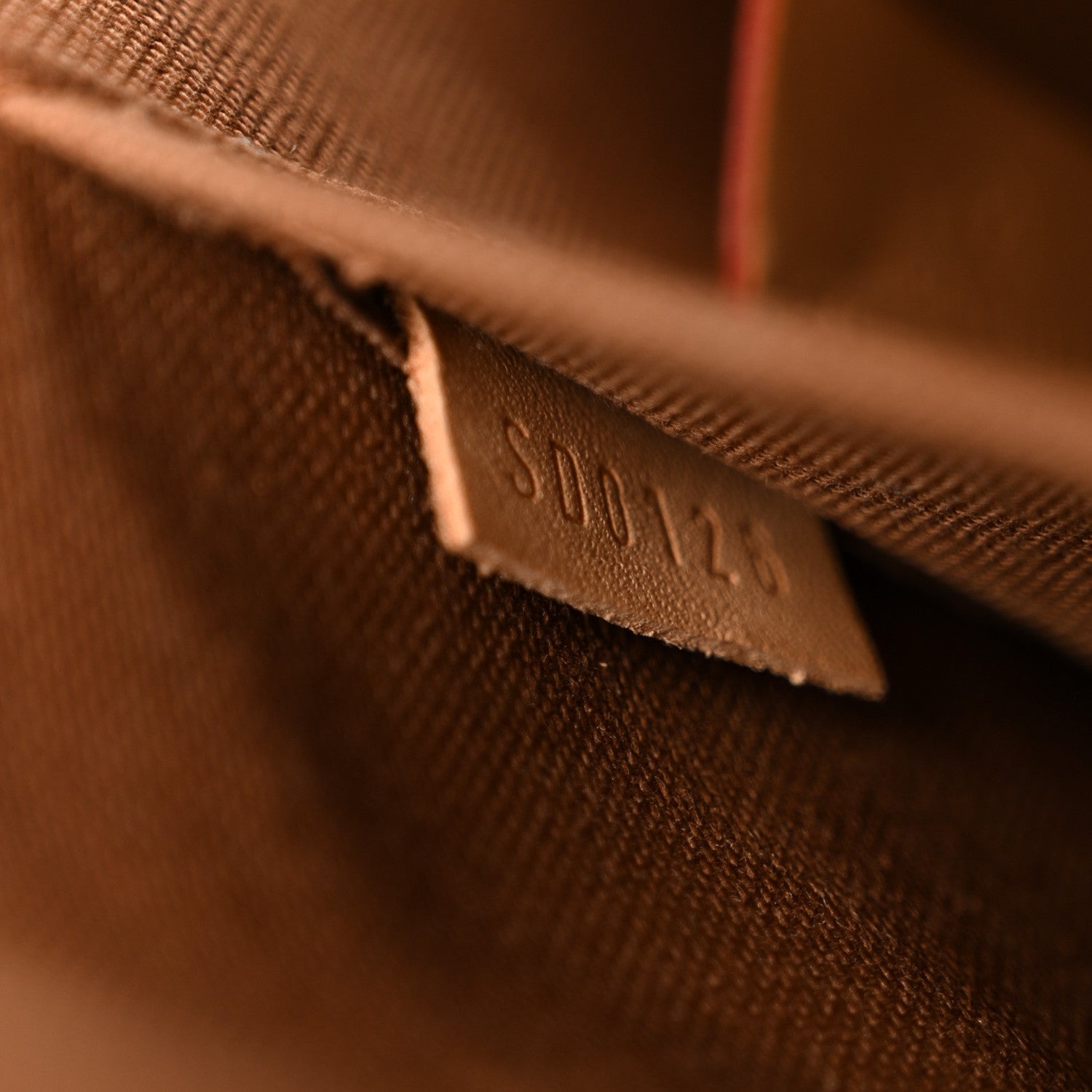 Monogram Alma PM