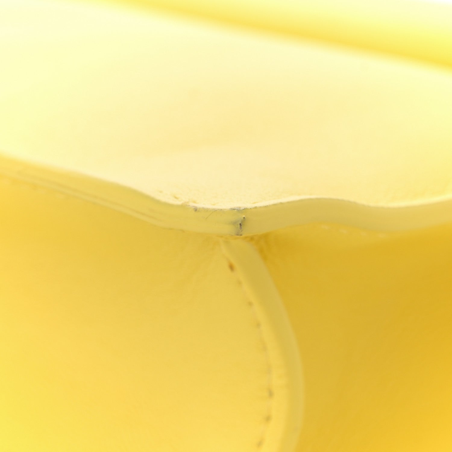 Smooth Calfskin La Petite Pochette Rond Carre Yellow