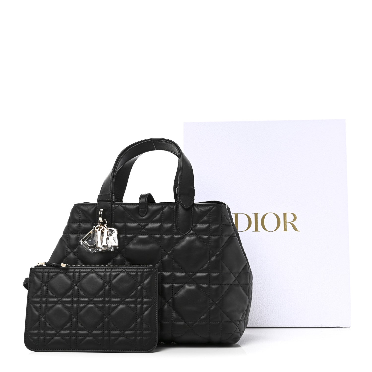 Calfskin Macrocannage Medium Toujours Black