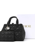 Calfskin Macrocannage Medium Toujours Black