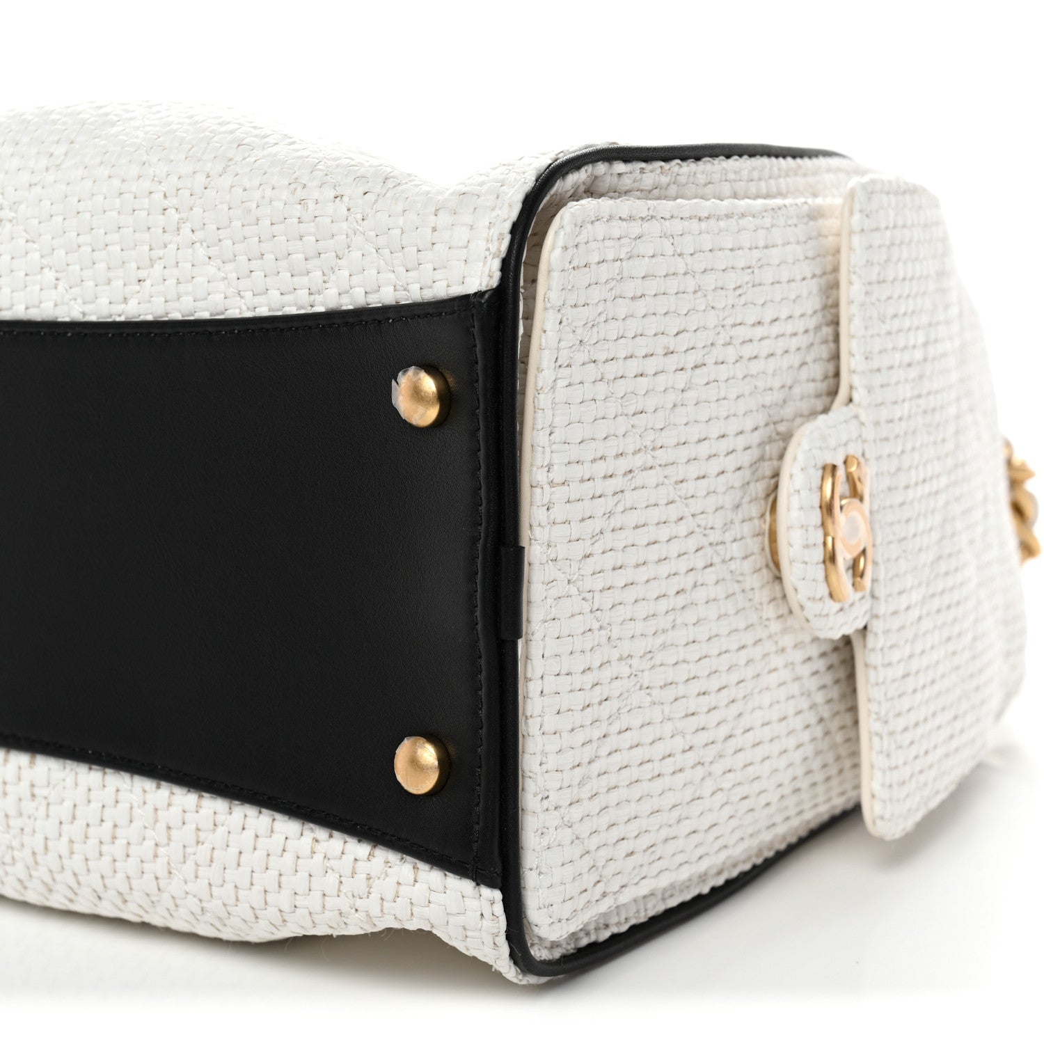 Braided Raffia Calfskin Quilted Small CHNL 25 Handbag White Black