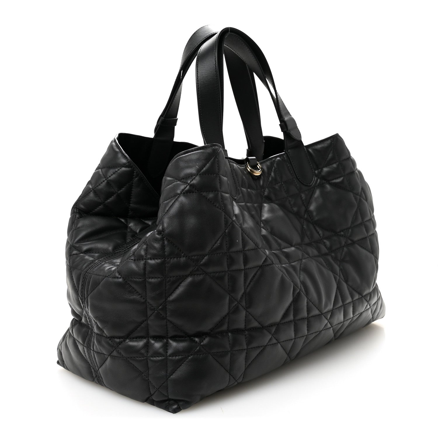 Calfskin Macrocannage Medium Toujours Black