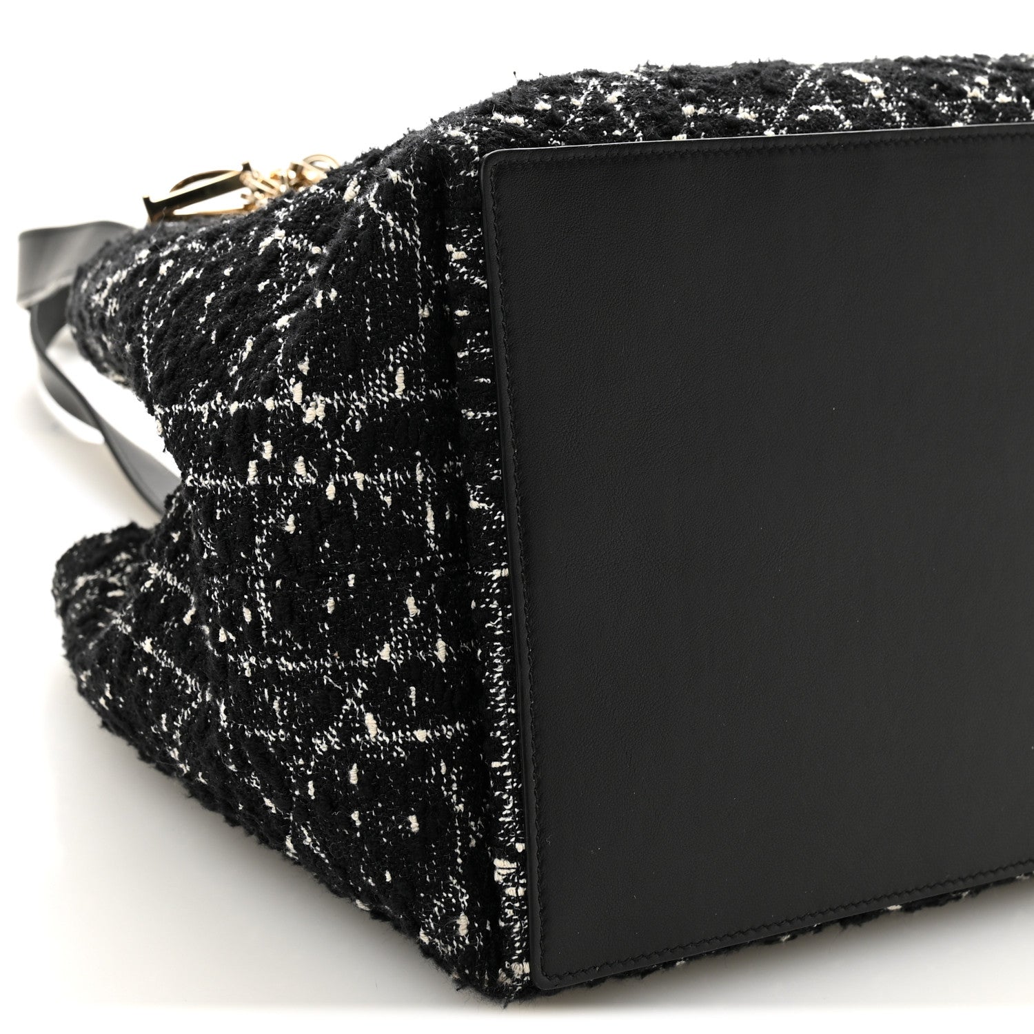 Calfskin Tweed Cannage Medium Toujours  Black White