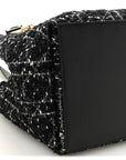Calfskin Tweed Cannage Medium Toujours  Black White