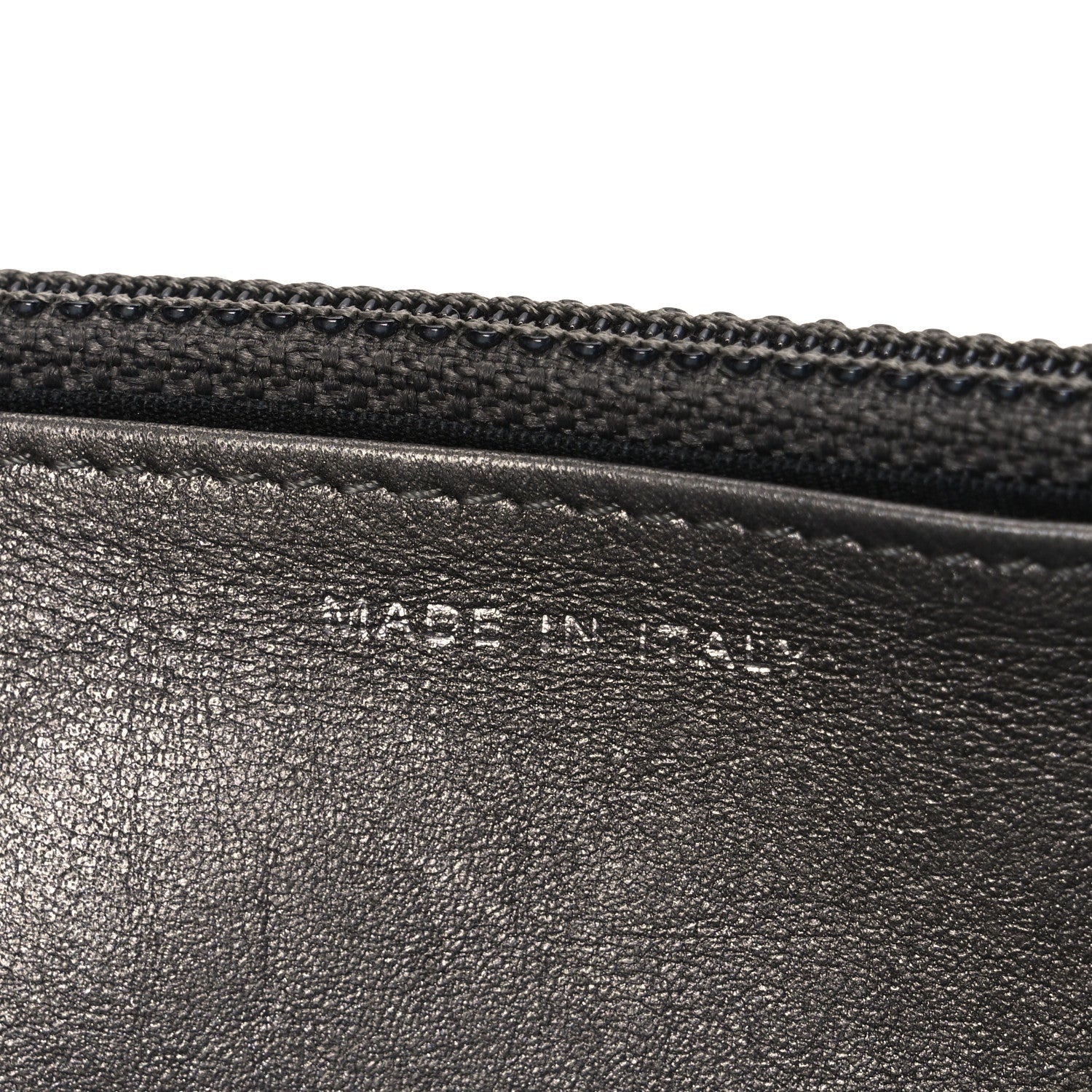 Metallic Caviar Timeless CC Wallet On Chain WOC Grey