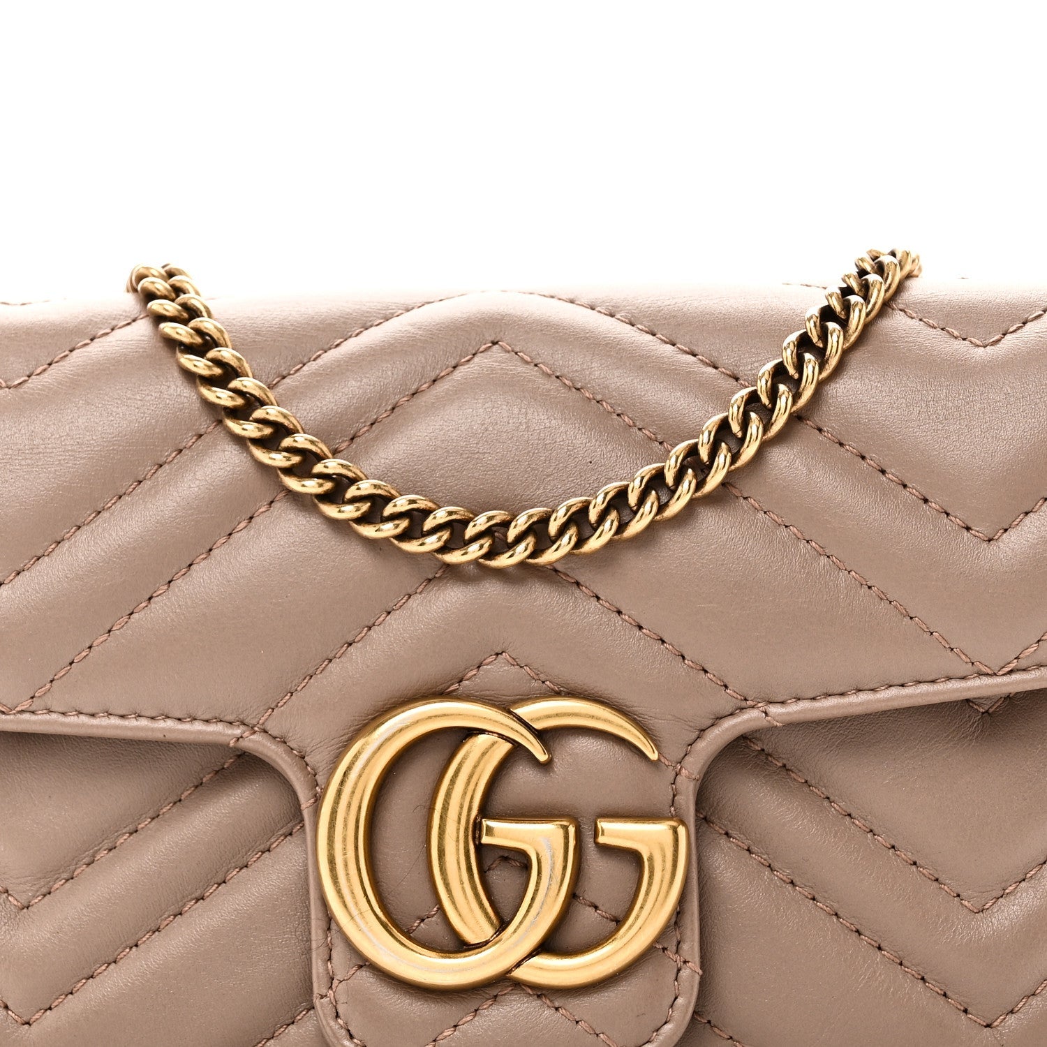 Calfskin Matelasse Super Mini GG Marmont Shoulder Bag Porcelain Rose