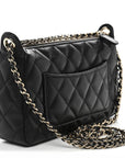 Caviar Quilted Purse With Chain Black