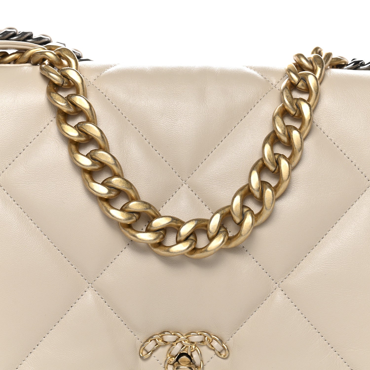 Goatskin Quilted Maxi CHNL 19 Flap Beige