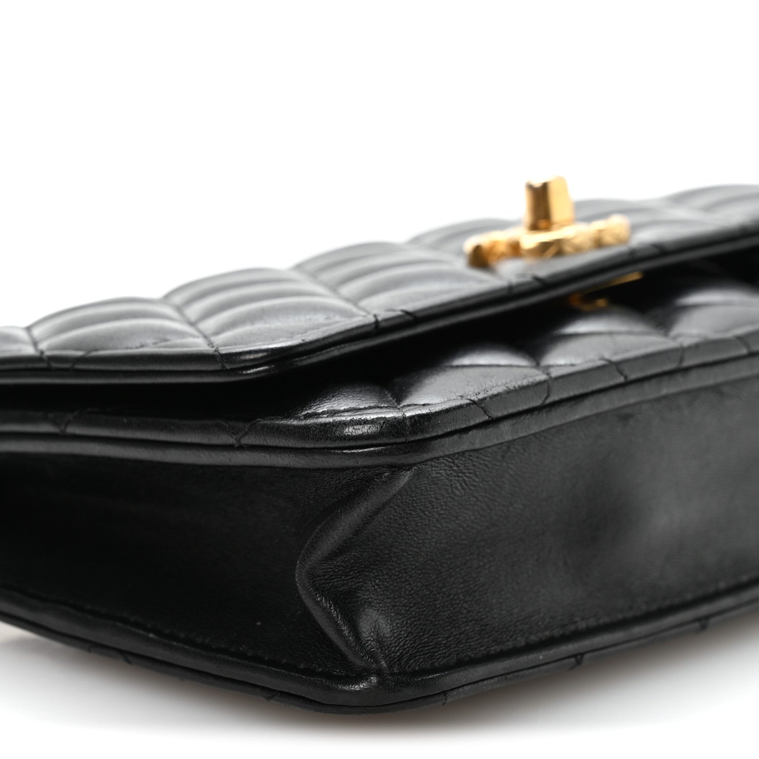 Lambskin Quilted Pillow Crush Wallet On Chain WOC Black