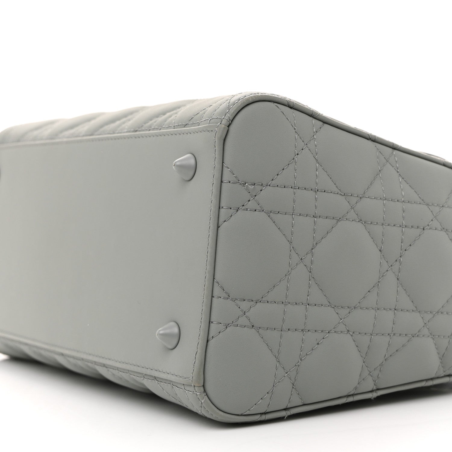 Ultra Matte Calfskin Cannage Medium Lady D1OR Grey Stone