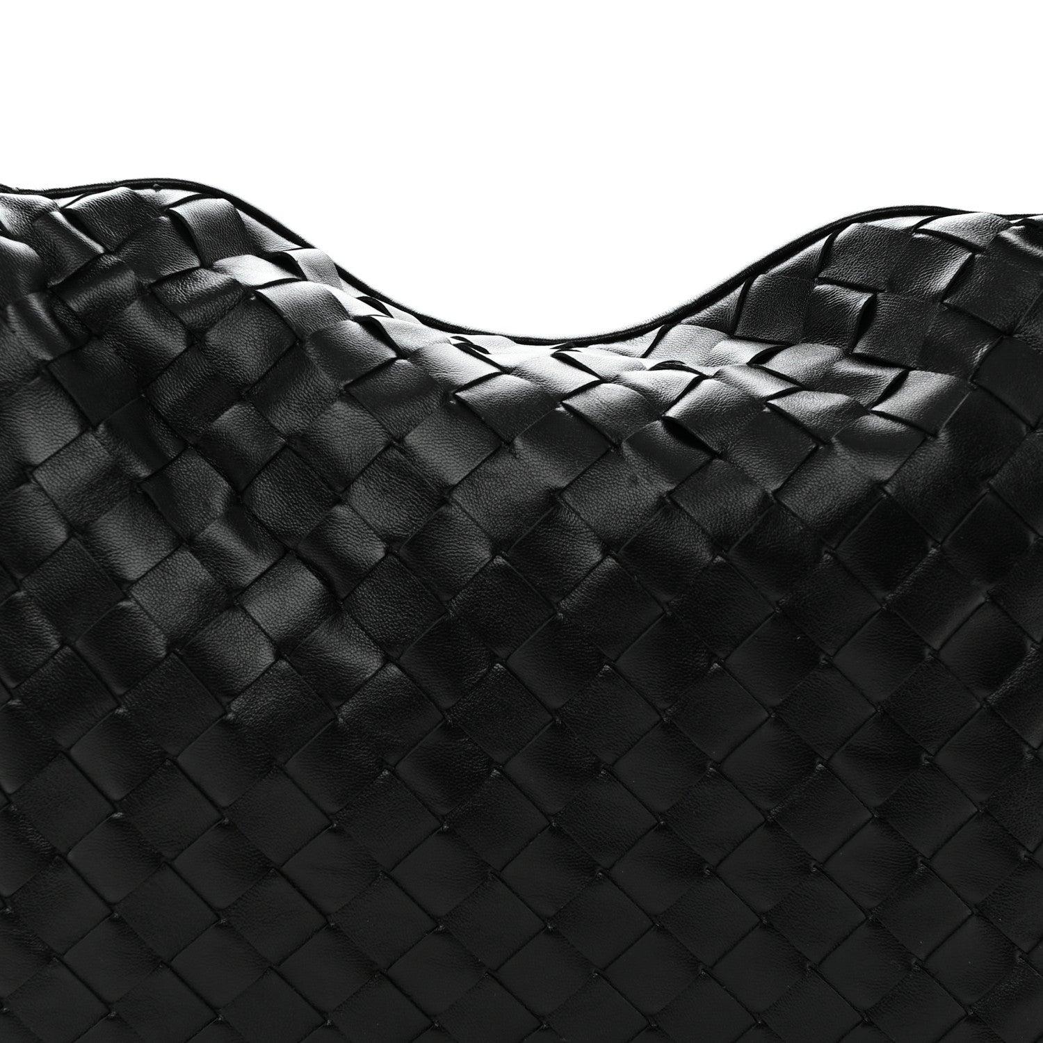 Calfskin Intrecciato Small Hop Black