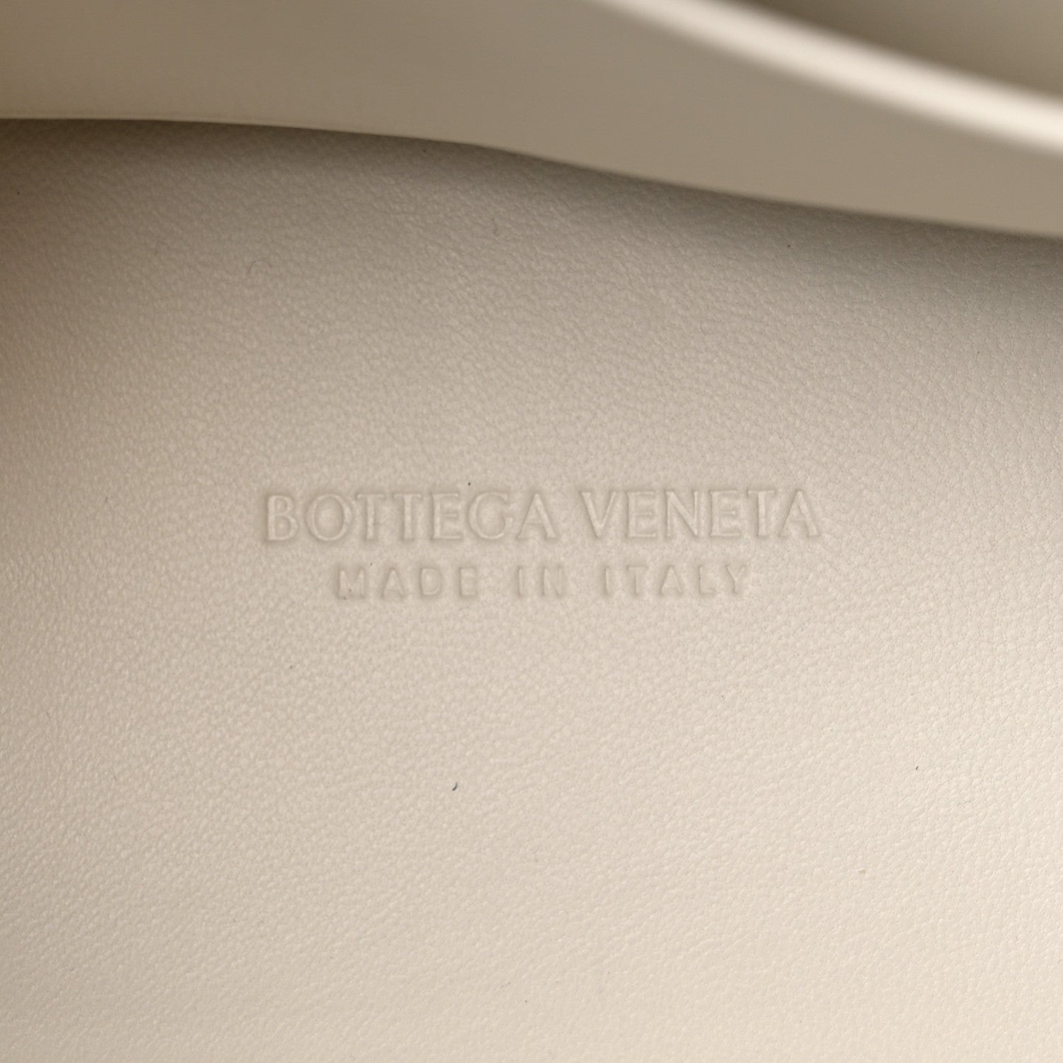 Nappa Intrecciato Small Andiamo Shoulder Bag White