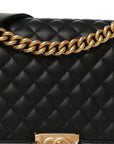 Caviar Quilted New Medium Boy Flap Black