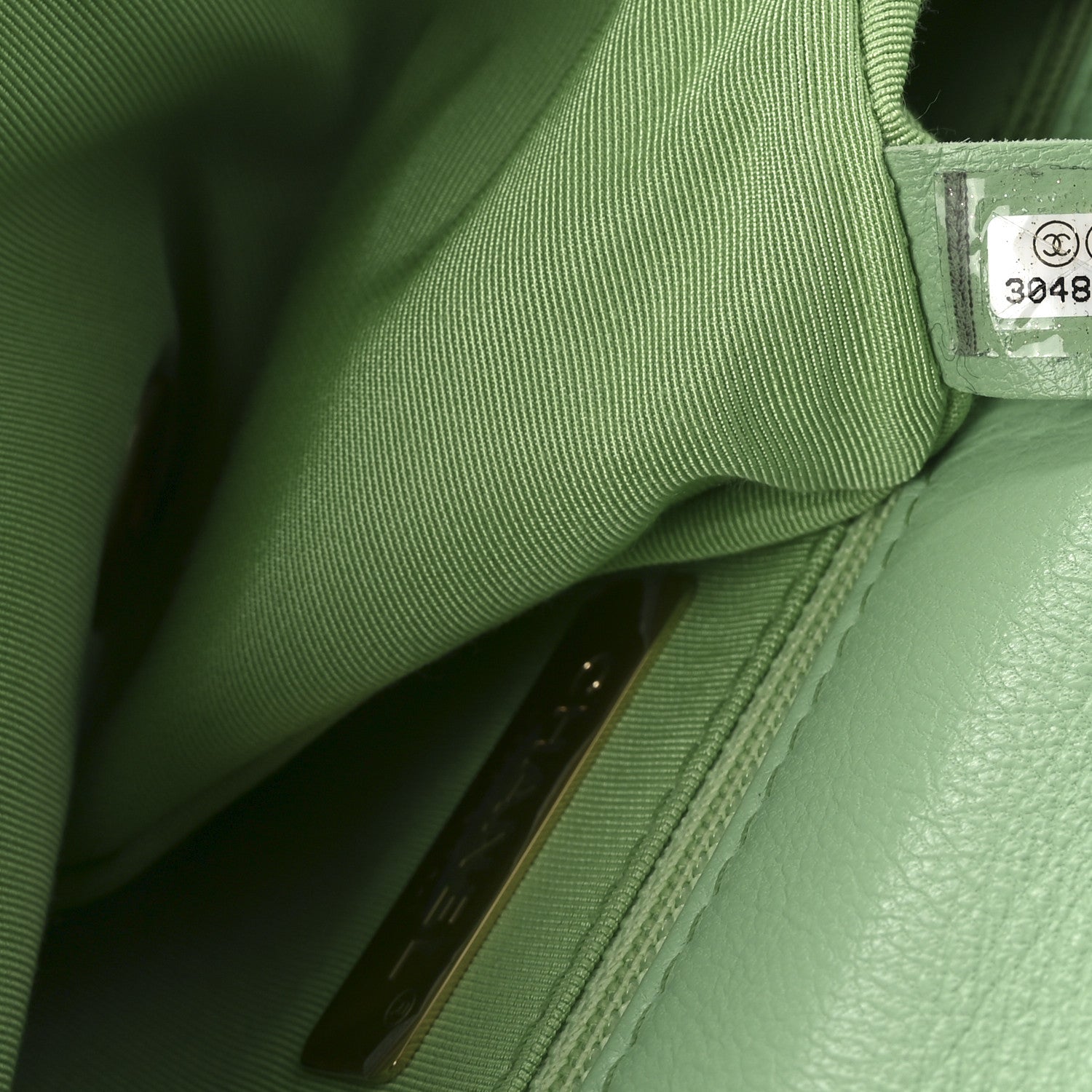 Goatskin Quilted Medium CHNL 19 Flap Light Green