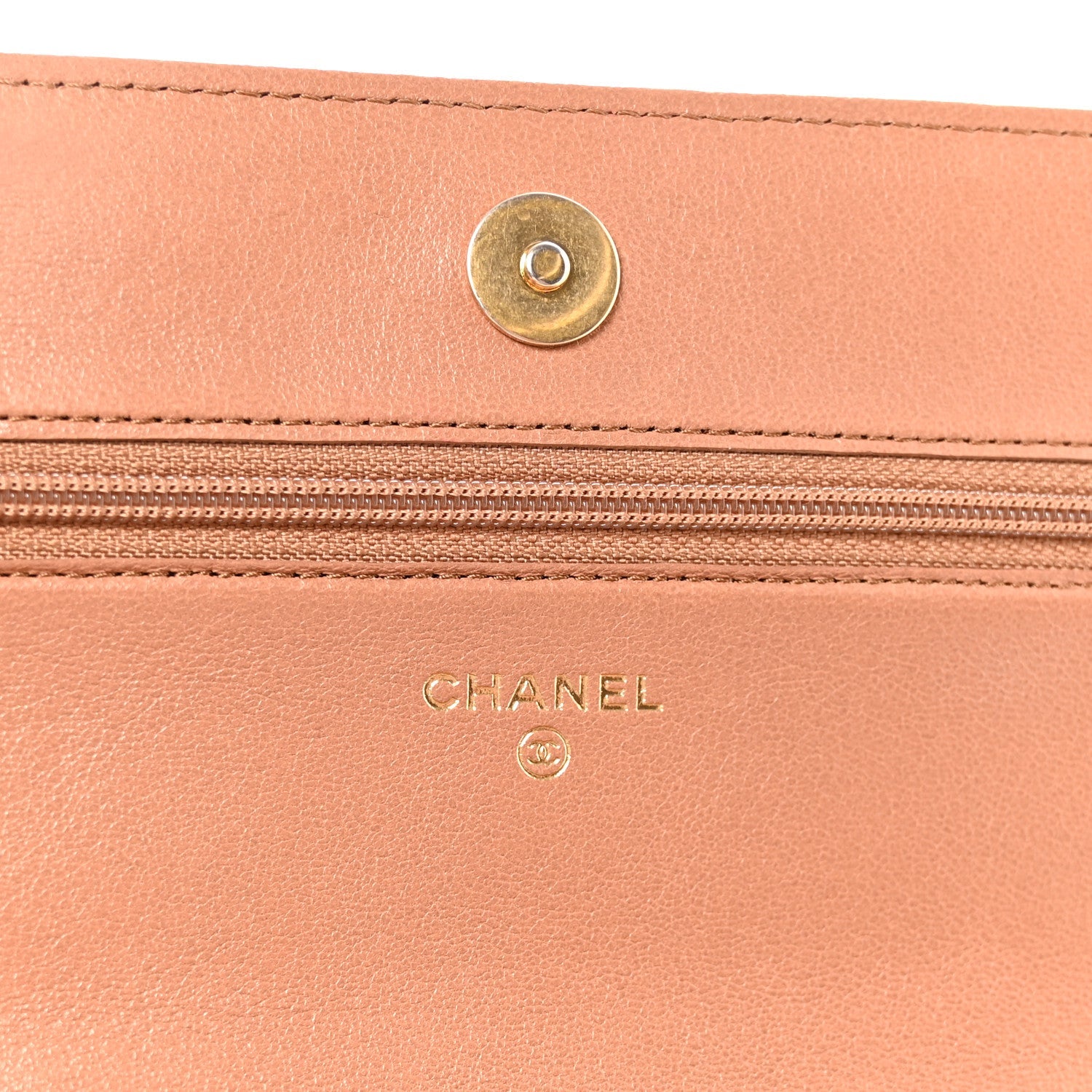 Lambskin Quilted CHNL 19 Wallet On Chain WOC Brown