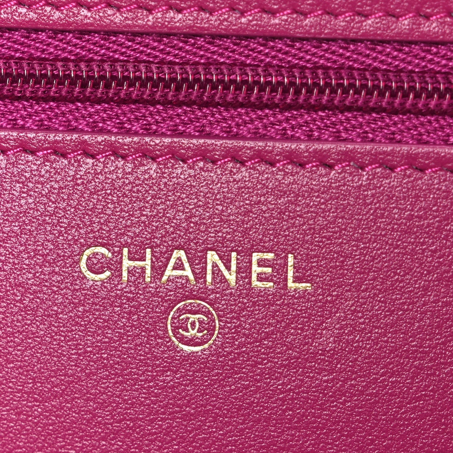 Tweed Quilted Wallet On Chain WOC Fuchsia Purple