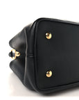Taurillon Capucines GM Souple Black
