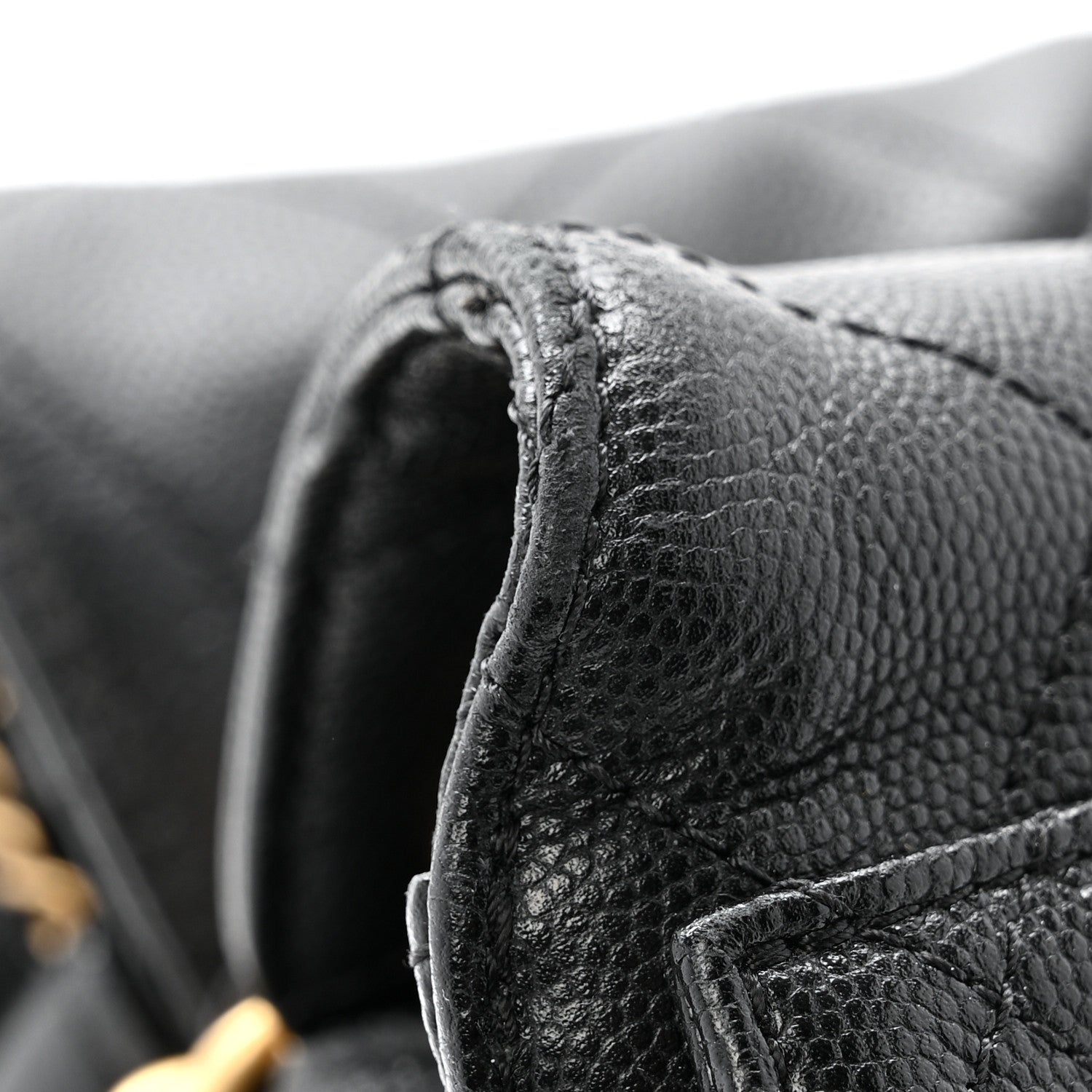Caviar Quilted Small CHNL 25 Handbag Black
